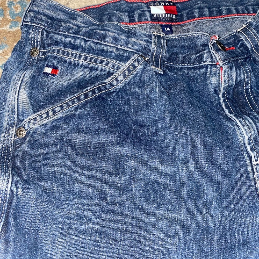 Vintage Tommy Hildiger jean shorts size 14